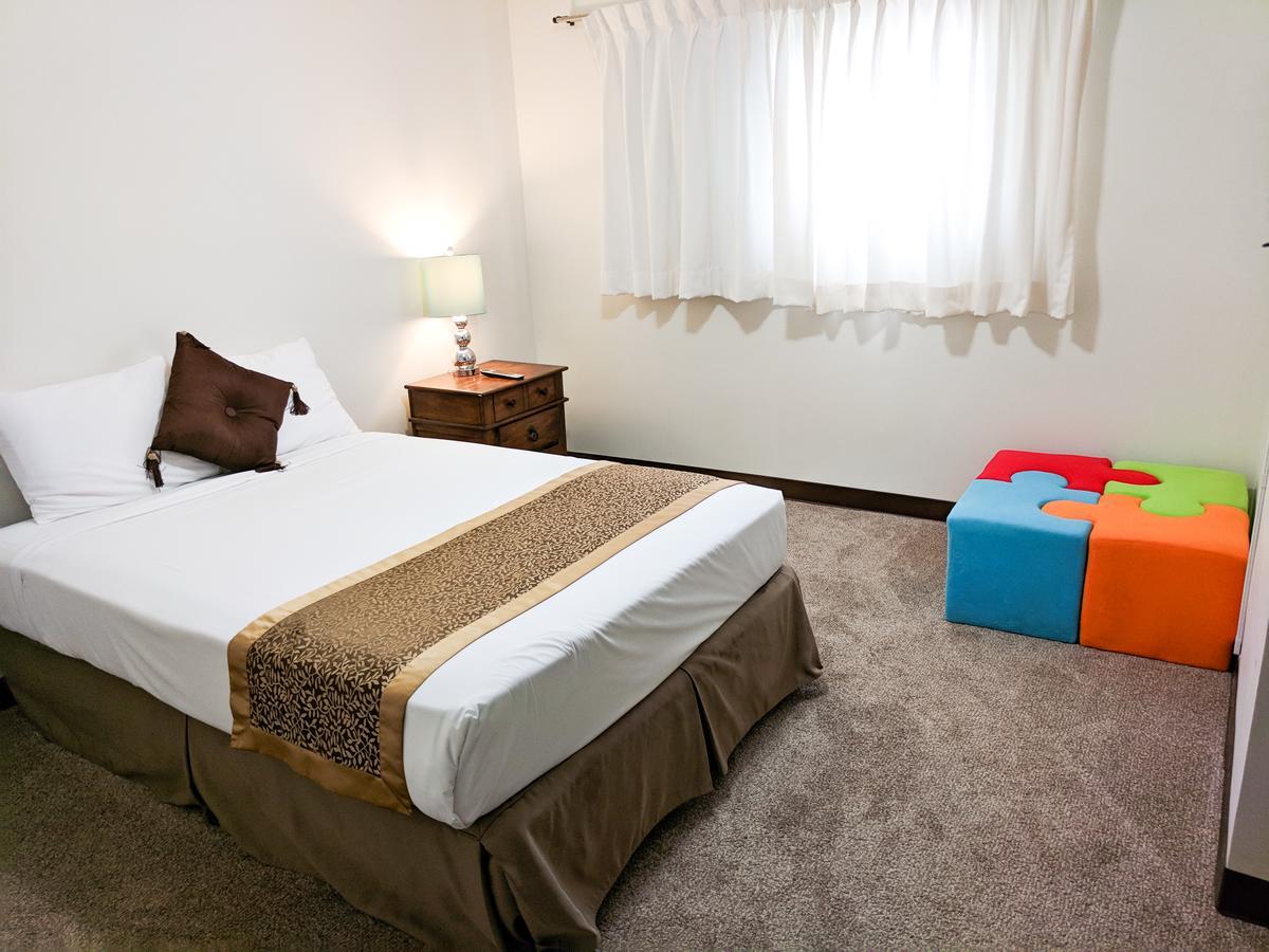 Oceanview Hotel And Residences Tumon Εξωτερικό φωτογραφία