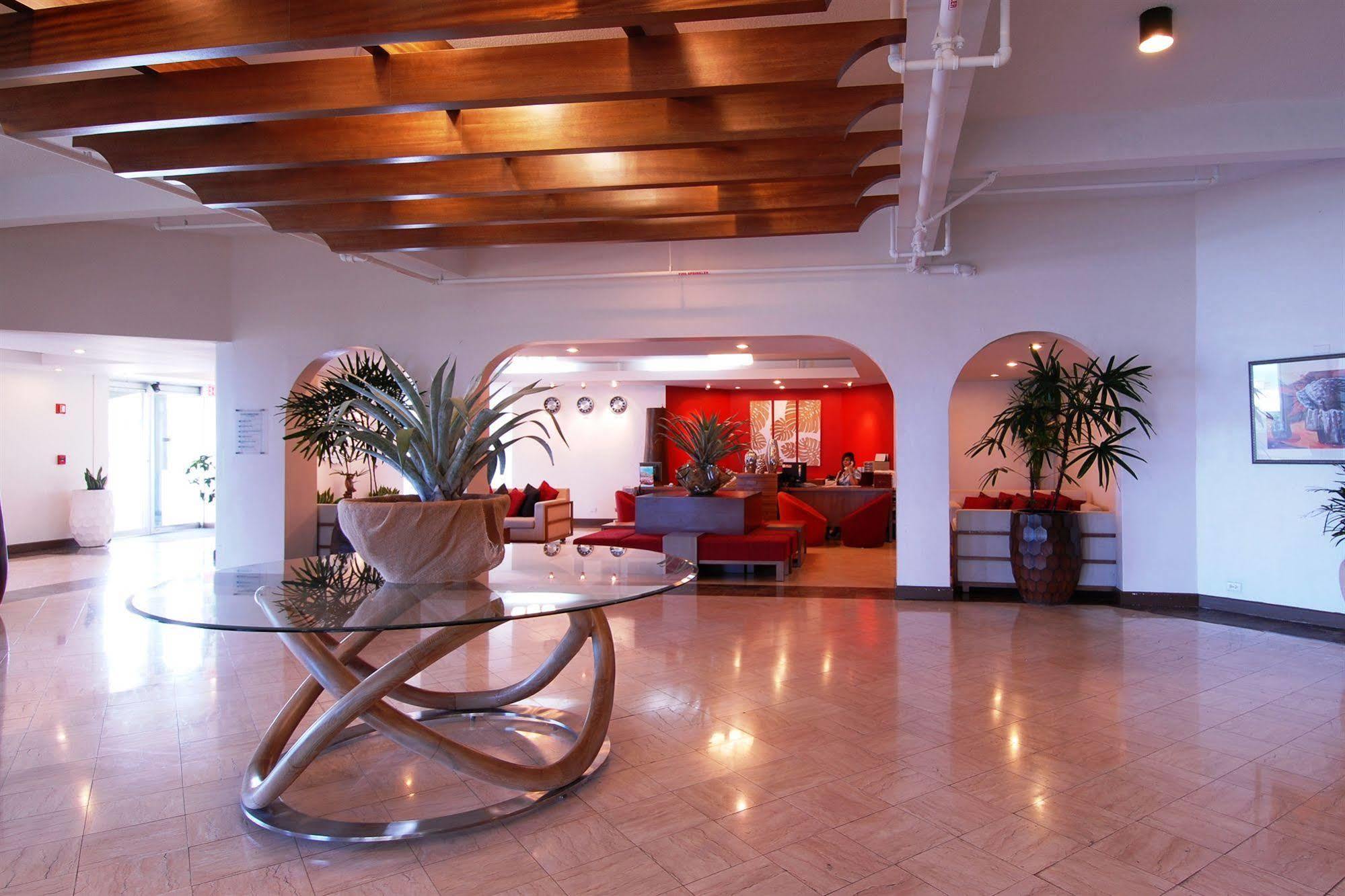 Oceanview Hotel And Residences Tumon Εξωτερικό φωτογραφία